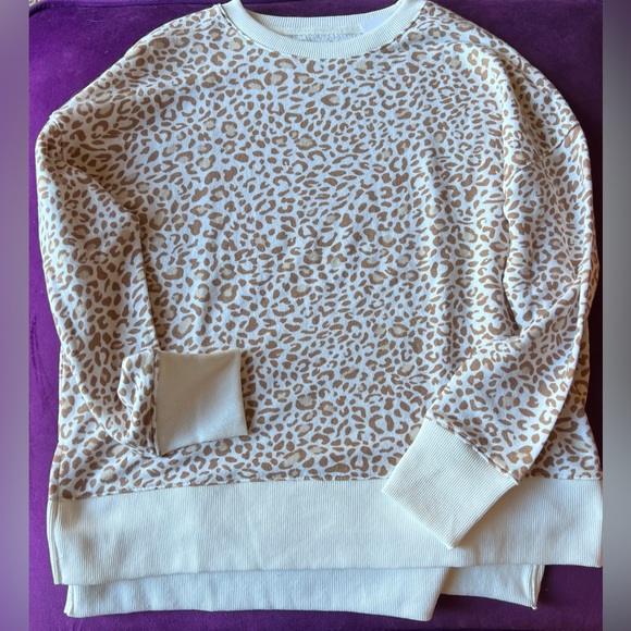 3 for $13 Time and true top - Picture 1 of 2